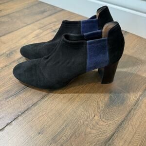 AQUATALIA Vale Black and Blue Stretch Suede Boots